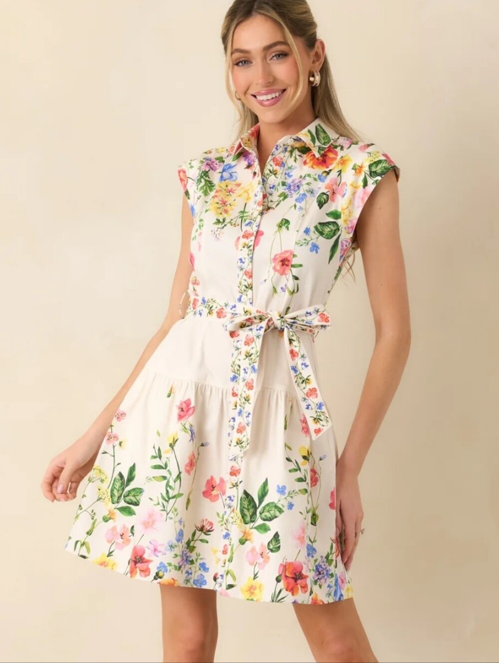 New Avara Current Air Floral Dress Medium